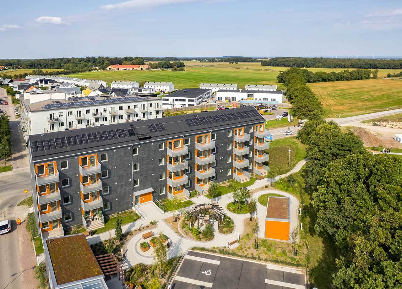 dronarfoto-av-kvarteret-boklok-vaxthuset-i-mariastaden-i-helsingborg