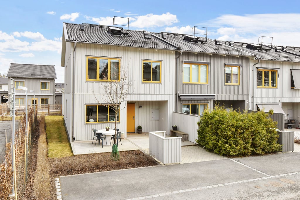 Solåsvägen 8
