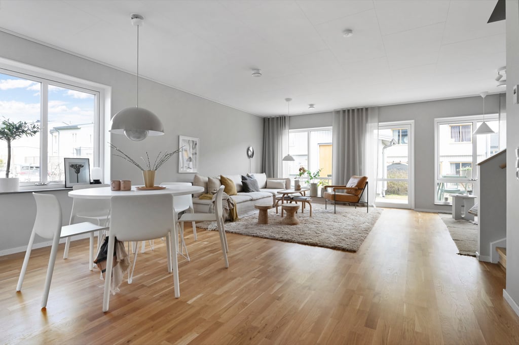 Solåsvägen 8