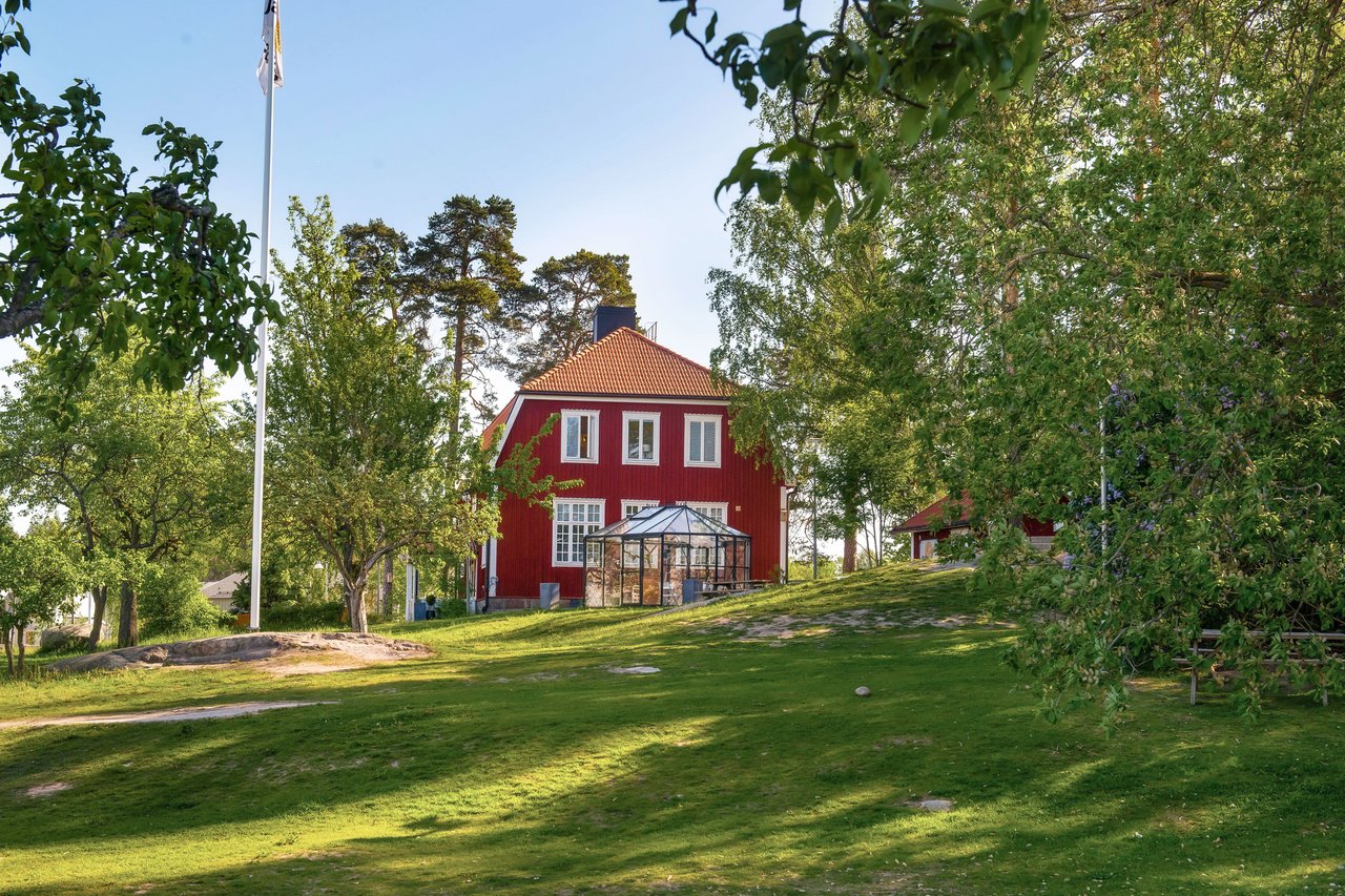 Torrängsgatan 8