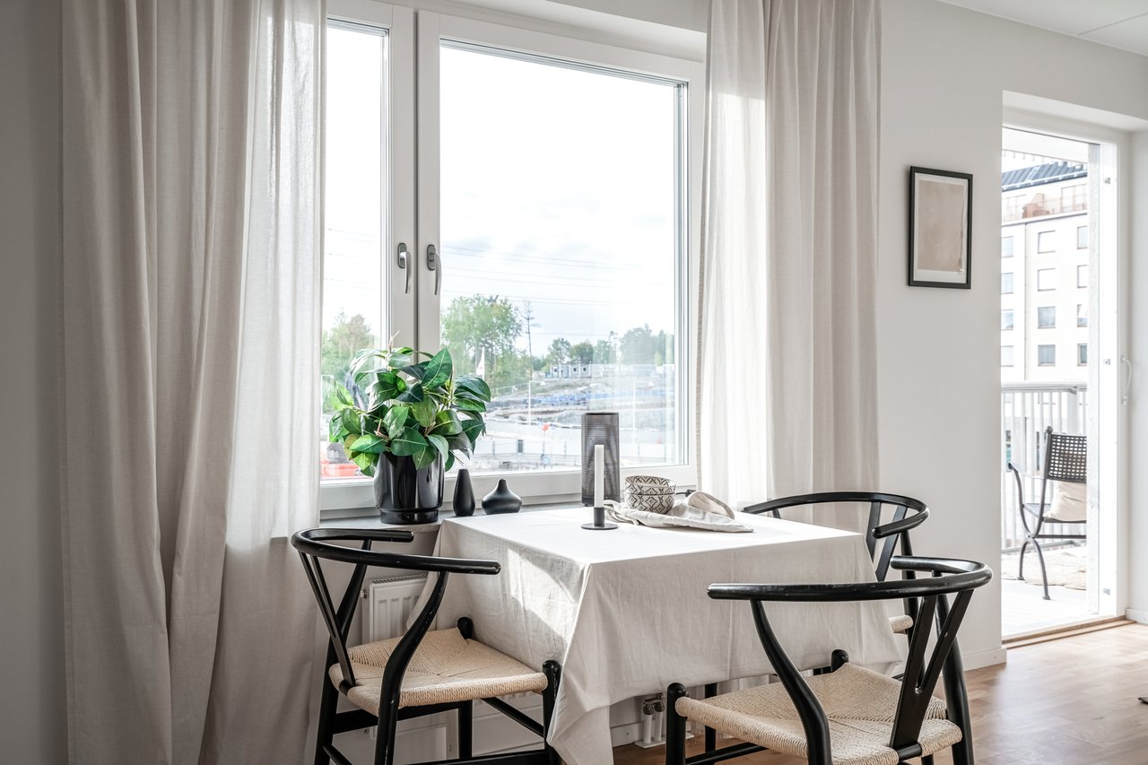 Torrängsgatan 8